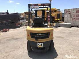 2013 Caterpillar DP25NT - picture1' - Click to enlarge