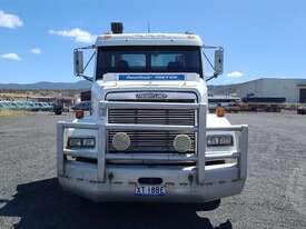 Freightliner FL112 - picture0' - Click to enlarge