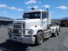 Freightliner FL112 - picture1' - Click to enlarge