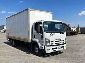 Isuzu FRR 500 - picture0' - Click to enlarge