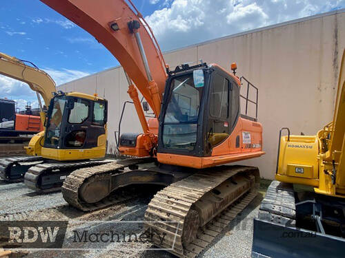 Doosan DX225LC Excavator 