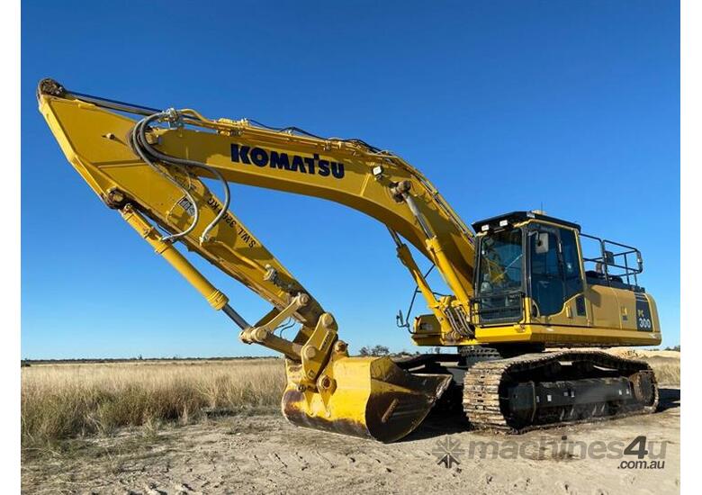 Used komatsu Komatsu PC300-8MO Excavator in , - Listed on Machines4u