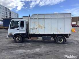 2003 Isuzu FRR550 - picture1' - Click to enlarge