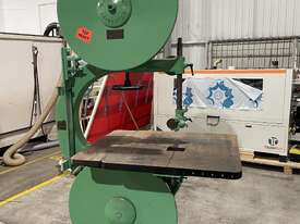 Wadkin & co Bandsaw - picture0' - Click to enlarge