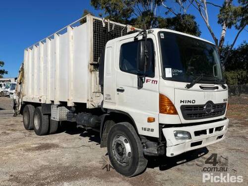 2006 Hino FM1J Garbage Compactor Rear Loader