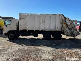 2006 Hino FM1J Garbage Compactor Rear Loader - picture2' - Click to enlarge