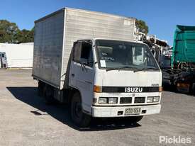 1993 Isuzu NKR Pantech - picture0' - Click to enlarge