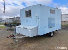 Custom Caravan/Mobile Site Office - picture0' - Click to enlarge