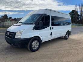 2011 FORD Transit Bus  - picture1' - Click to enlarge