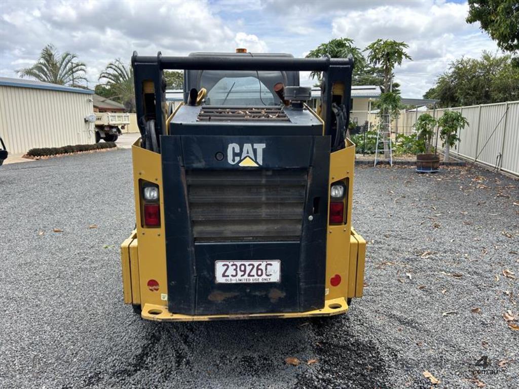 Used 2014 Caterpillar 2014 CAT 242D SKID STEER LOADER PACKAGE Skid