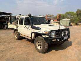 Toyota Landcruiser - picture0' - Click to enlarge