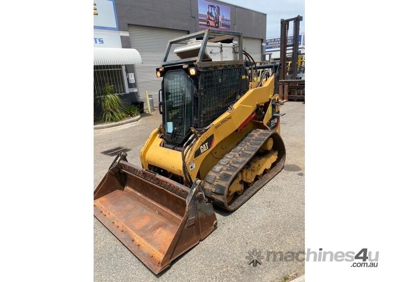 Caterpillar 259B Posi Track Skid Steer + 4-in-1 Bucket!