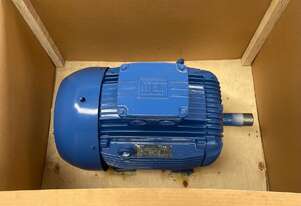 45 kw 60 hp 4-pole 1480 rpm 415v 225S/M frame AC Electric Motor WEG Model K42 E2W21 New Unused