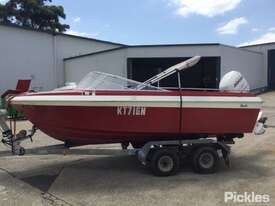 1991 Bonito Fibreglass Runabout Boat - picture1' - Click to enlarge