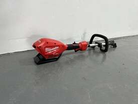 Milwaukee Cordless Outdoor Power Head - picture1' - Click to enlarge