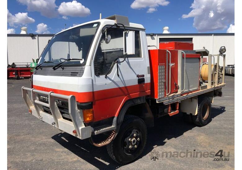 Buy Used 1995 Mitsubishi Canter Service Trucks in , - Listed on Machines4u