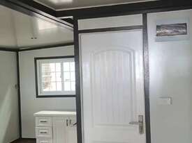 Unused 19'x20' Expandable House With Ensuite & Kitchen - picture0' - Click to enlarge
