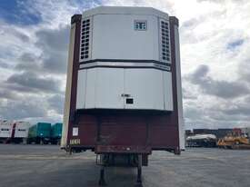 1998 Krueger ST-3-38 Tri Axle Refrigerated Curtain Sider - picture0' - Click to enlarge