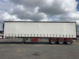 1998 Krueger ST-3-38 Tri Axle Refrigerated Curtain Sider - picture2' - Click to enlarge