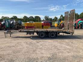 1991 P&J Transport Engineers Pty Ltd PT2 Tandem Axle Beaver Tail Plant Trailer - picture2' - Click to enlarge