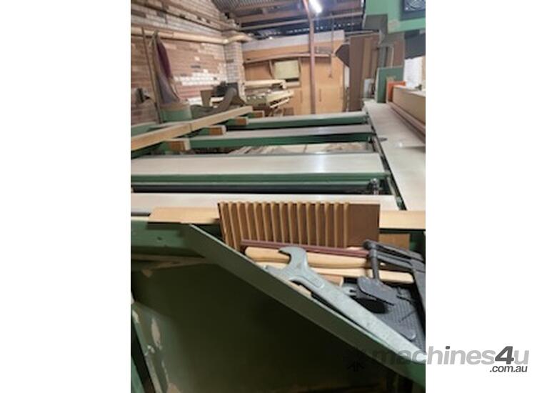 caption Casadei Beam Saw