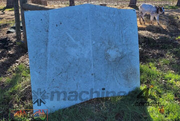 (8039) Holden WB Ute Bonnet (Tongala, VIC)