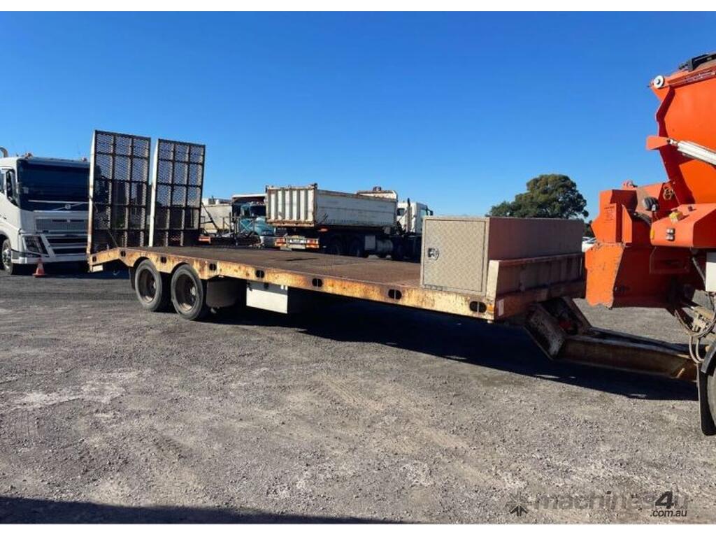 Buy Used 2010 j.p.trailers 2010 JP Trailers Beaver Tail Plant Trailer ...