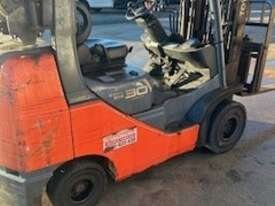 3 ton compact forklift - picture0' - Click to enlarge