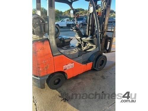 3 ton compact forklift