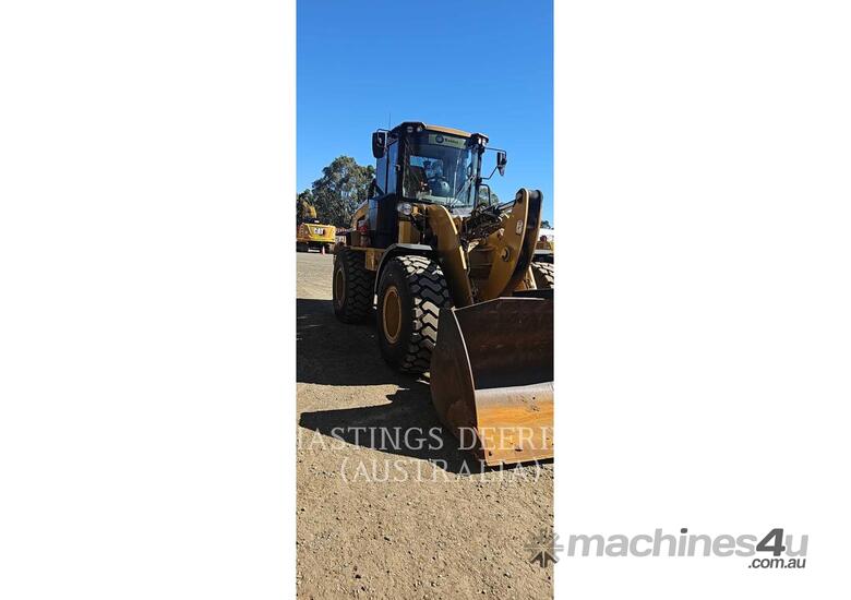 caption CAT 930K Wheel Loaders integrated Toolcarriers