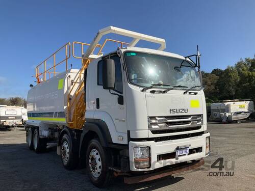 2019 Isuzu FYH 300-350 Water Cart / Service Body