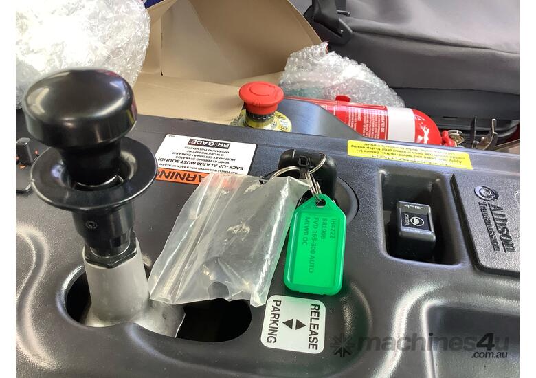 2024 Isuzu FVD 165 300 Dual Control Side Load Compactor