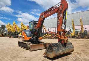 2022 HITACHI ZX55U-5 5.5T EXCAVATOR (M819) WITH CAB, HITCH, BUCKETS AND LOW 1420 HOURS