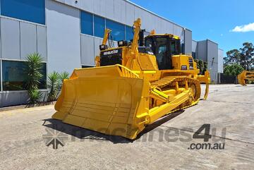 Komatsu 2015   D155AXi-8