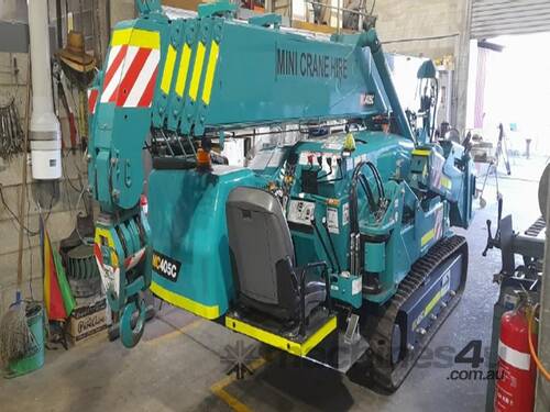 caption MAEDA MC405 MINI CRAWLER