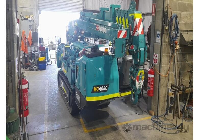 caption MAEDA MC405 MINI CRAWLER