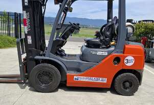 Wollongong Forklift: Toyota 2.5T LPG, 3-Stage Container Mast, 4.7m Lift!