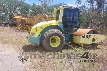 Ammann   Roller ASC110 - $POA