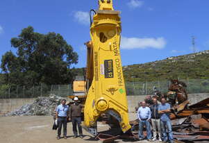 Trevibenne Scrap Shear for excavators ranged 50-90 ton