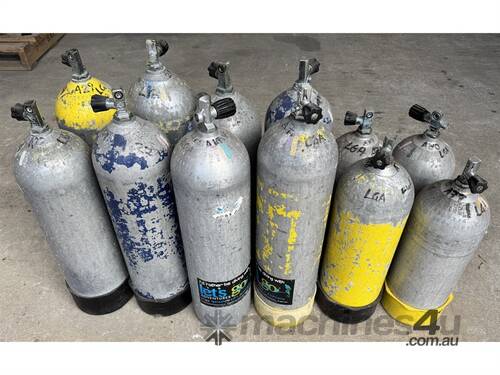 caption QTY OF ALLY ALUMINIUM TANKS