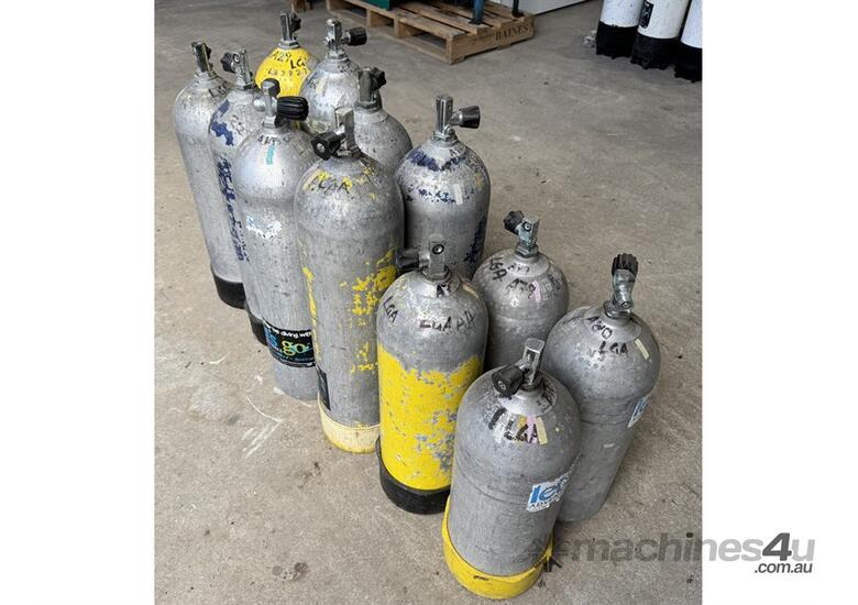 caption QTY OF ALLY ALUMINIUM TANKS