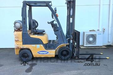 Nissan 2.5T internal combustion counterbalance forklift