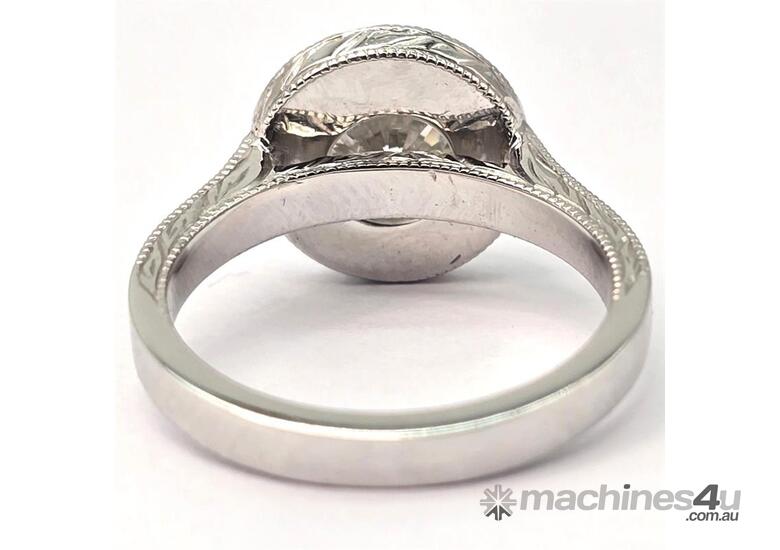 caption 18CT WHITE GOLD & 1.80CT DIAMOND RING