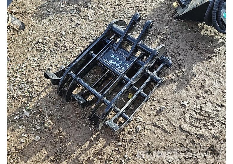 Unused Captok Grabber To Suit 1-3 Ton Excavator  Pin Diameter 1