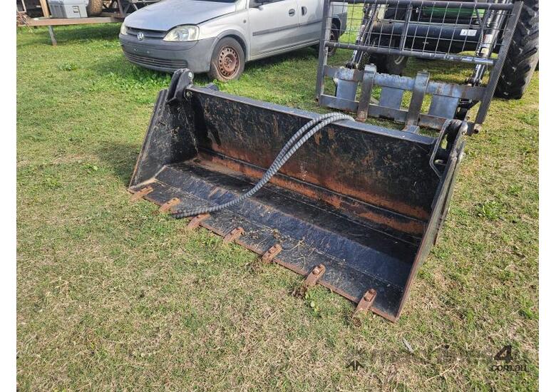 caption AGRISON SH1004 TRACTOR FRONT END LOADER WITH FORKS & 4IN1 BUCKET-100HP, 337HRS