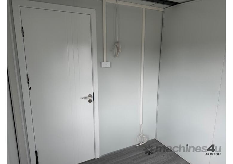 caption Unused 20FT Expandable Premium / Portable Building 2025 - Grey Cladding