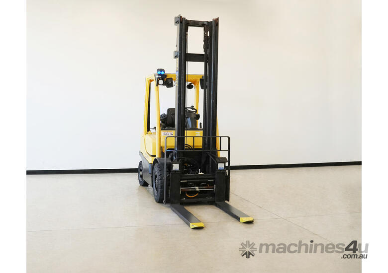 Hyster 2.5T LPG counterbalance forklift.