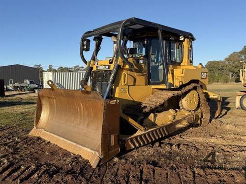 caption 2012 CAT D6T XL DOZER