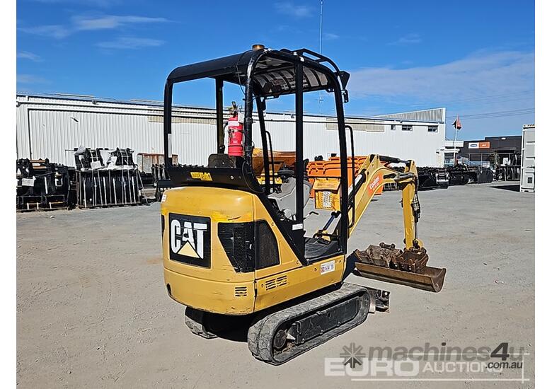 2016 CAT 301.4C 