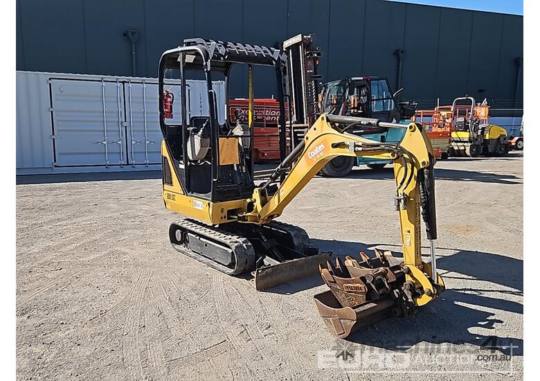 2016 CAT 301.4C 